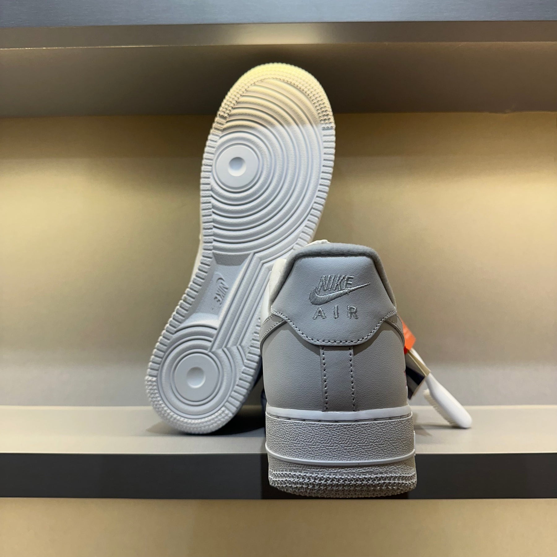 Nike Air Force 1 Low Supreme White (Pronta Entrega)