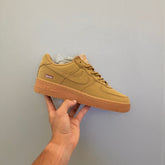 Nike Air Force 1 Low SP Supreme Wheat (Pronta Entrega)