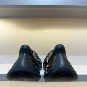 Adidas Yeezy Foam RNR MX Cinder (Pronta Entrega)