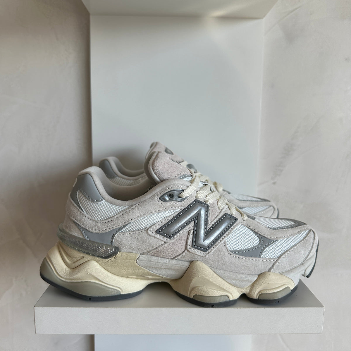 New Balance 9060 Sea Salt White (Pronta Entrega)