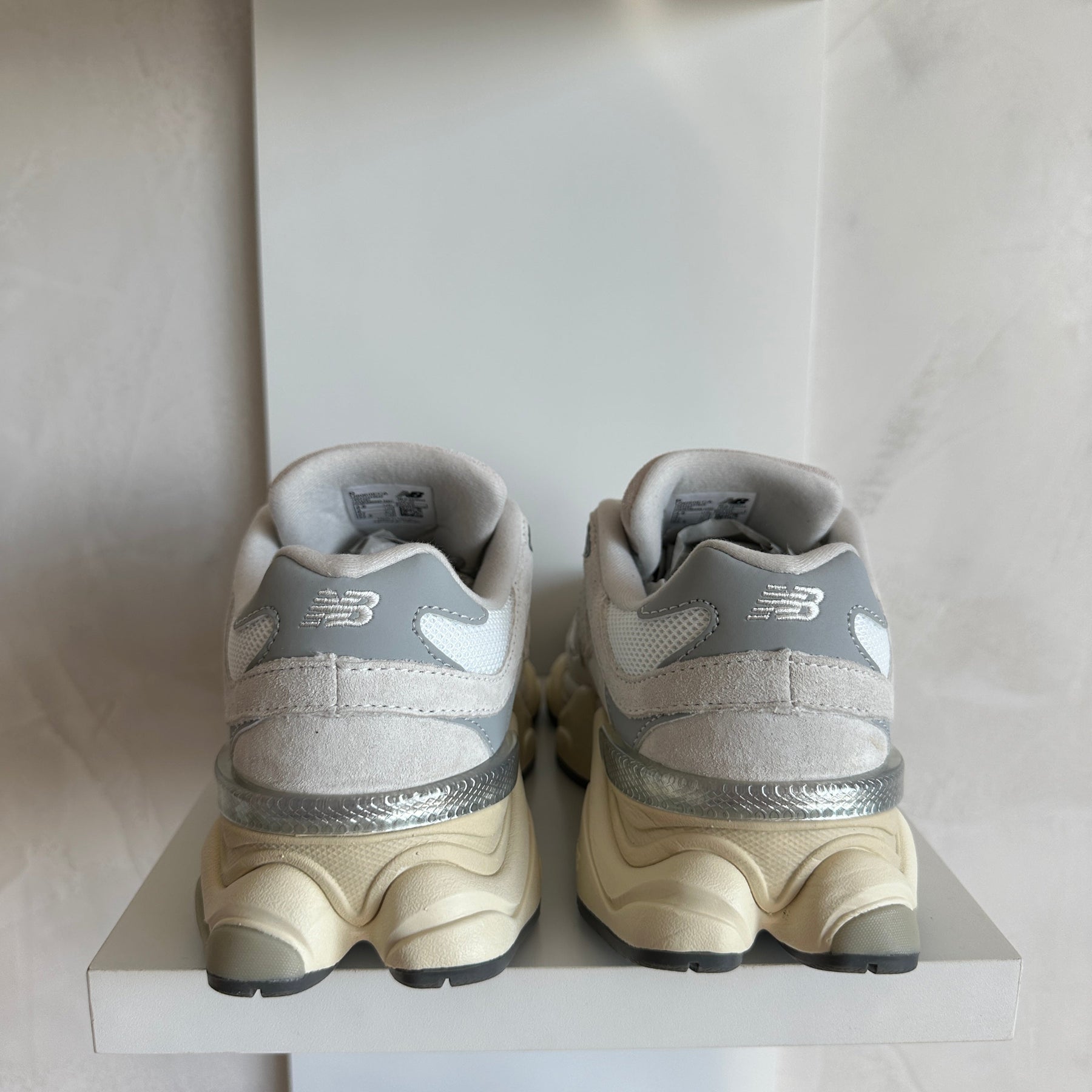 New Balance 9060 Sea Salt White (Pronta Entrega)
