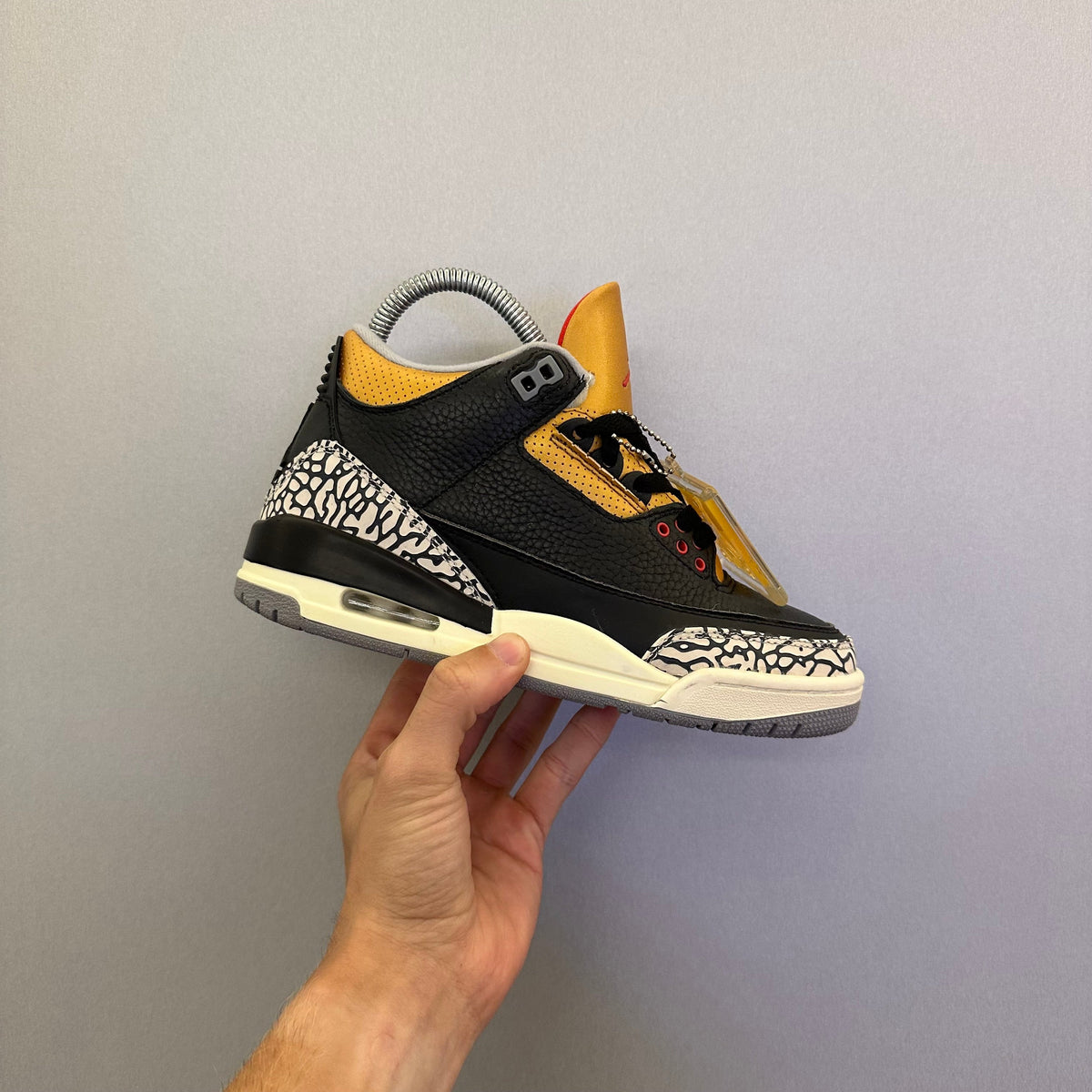 Jordan 3 Retro Cement Gold (Pronta Entrega)